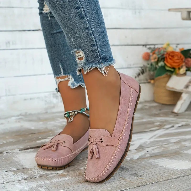 Coastal Comfort – Moccasin-Style Loafers