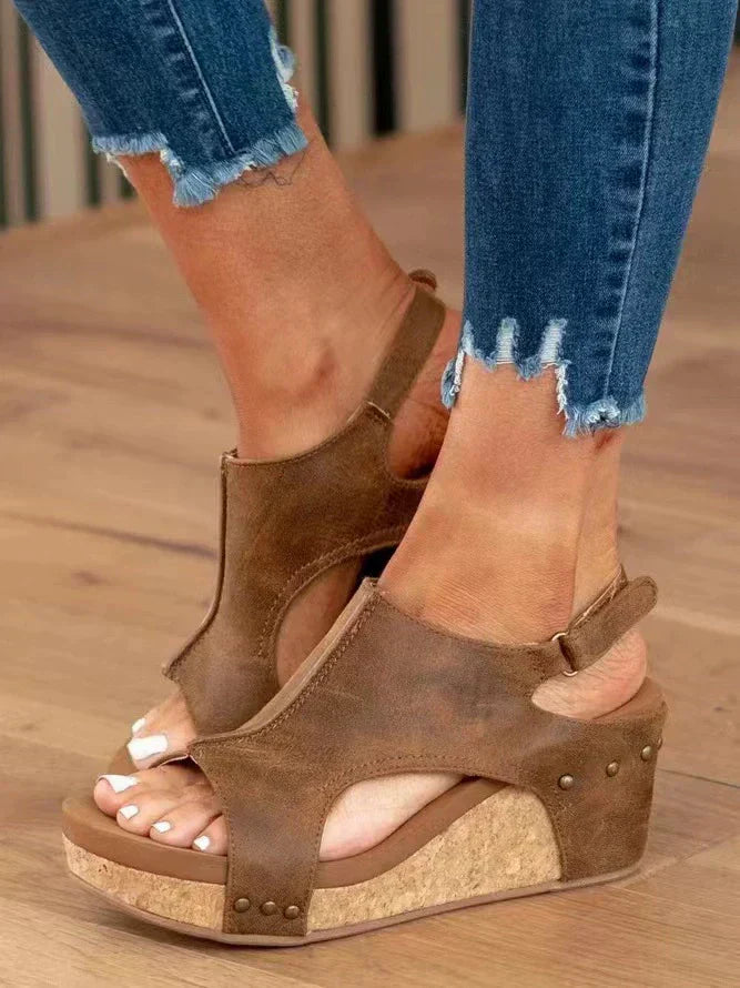 Briellae - Wedge Sandal