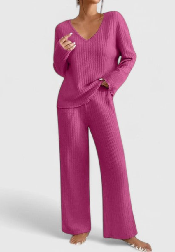 Conjunto Cómodo Angeline™ | Suéter con cuello en V y Pantalones de Canalé de Pierna Ancha