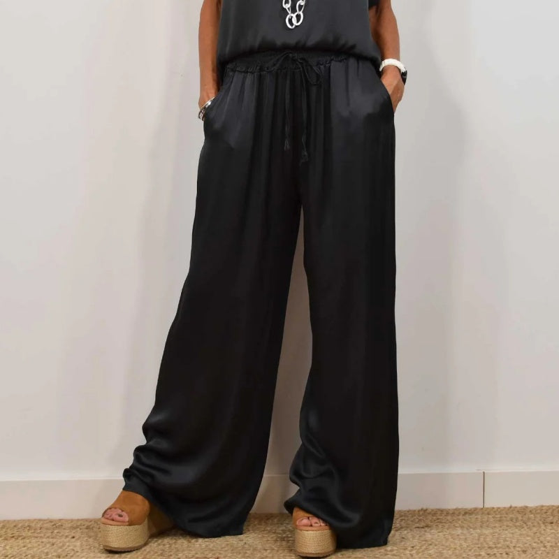 Rita™ Elegant Two-Piece Set | Flowing Blouse and Wide-Leg Pants